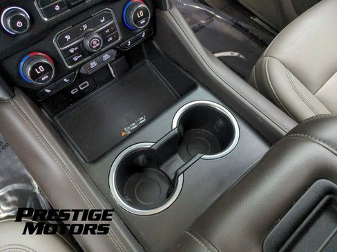 Used 2022 Chevrolet Tahoe Z71 w/ Z71 Off-Road Package image 30