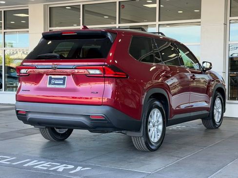 New 2026 Toyota Grand Highlander AWD Hybrid image 13