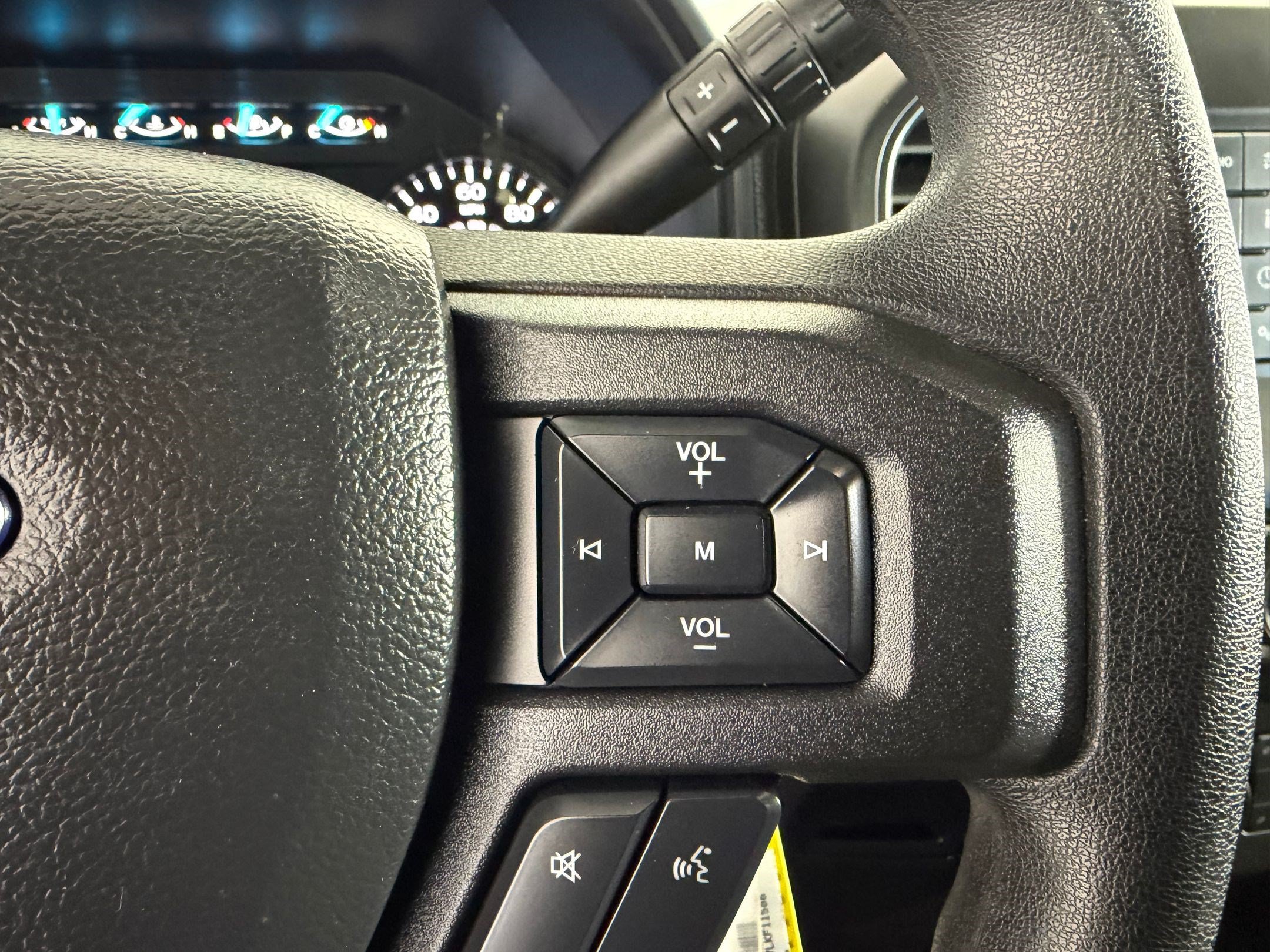 Used 2020 Ford F150 XL w/ Equipment Group 101A Mid RWD image 16