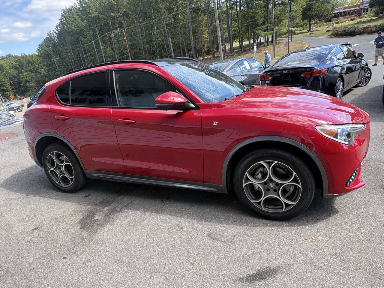 Used 2023 Alfa Romeo Stelvio Ti AWD/4WD image 6