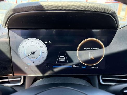 Certified 2023 Hyundai Elantra SEL w/ Convenience Package FWD image 25
