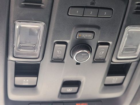 Certified 2024 Chevrolet Tahoe LT w/ LT Signature Plus Package image 19