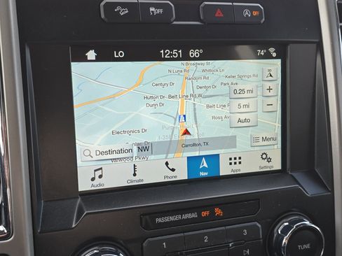 Used 2016 Ford F150 Lariat image 18