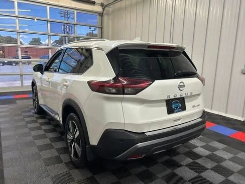 Used 2023 Nissan Rogue SL w/ SL Premium Package AWD/4WD image 6