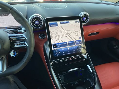 New 2025 Mercedes-Benz SL 43 AMG image 4