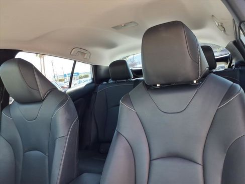Used 2021 Toyota Prius Prime Limited image 14