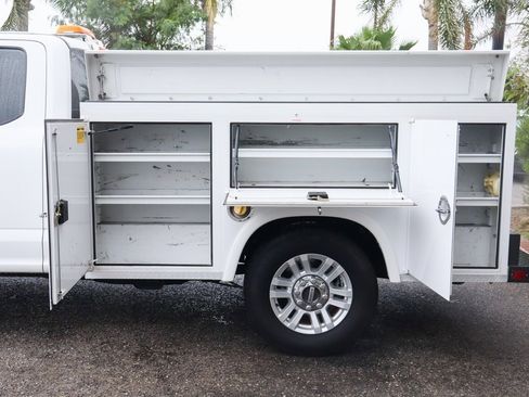 Used 2019 Ford F250 XL w/ STX Appearance Package image 6