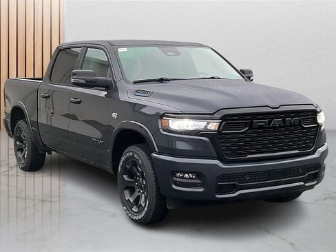 New 2026 RAM 1500 4x4 Crew Cab image 2