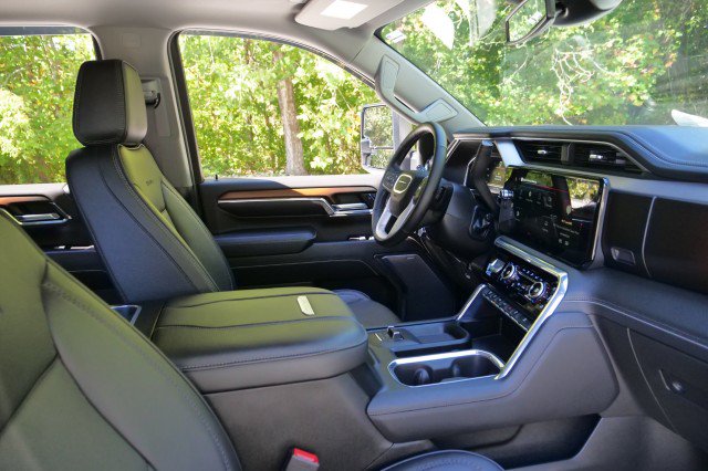 Used 2024 GMC Sierra 2500 Denali AWD/4WD image 41