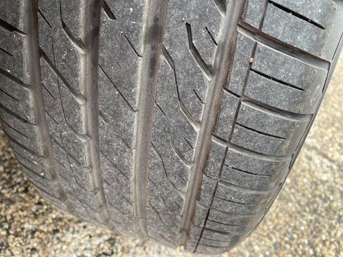 Used 2002 Ford Thunderbird Deluxe image 38