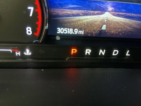 Used 2022 Ford Explorer Limited image 33