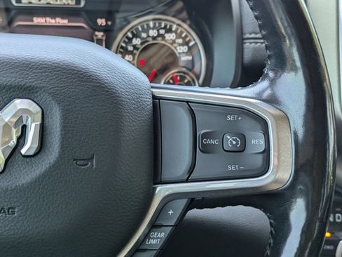 Used 2020 RAM 1500 Laramie AWD/4WD image 29