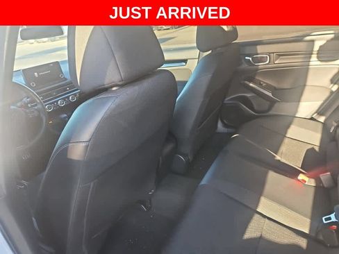 Used 2025 Honda Civic Sport image 11