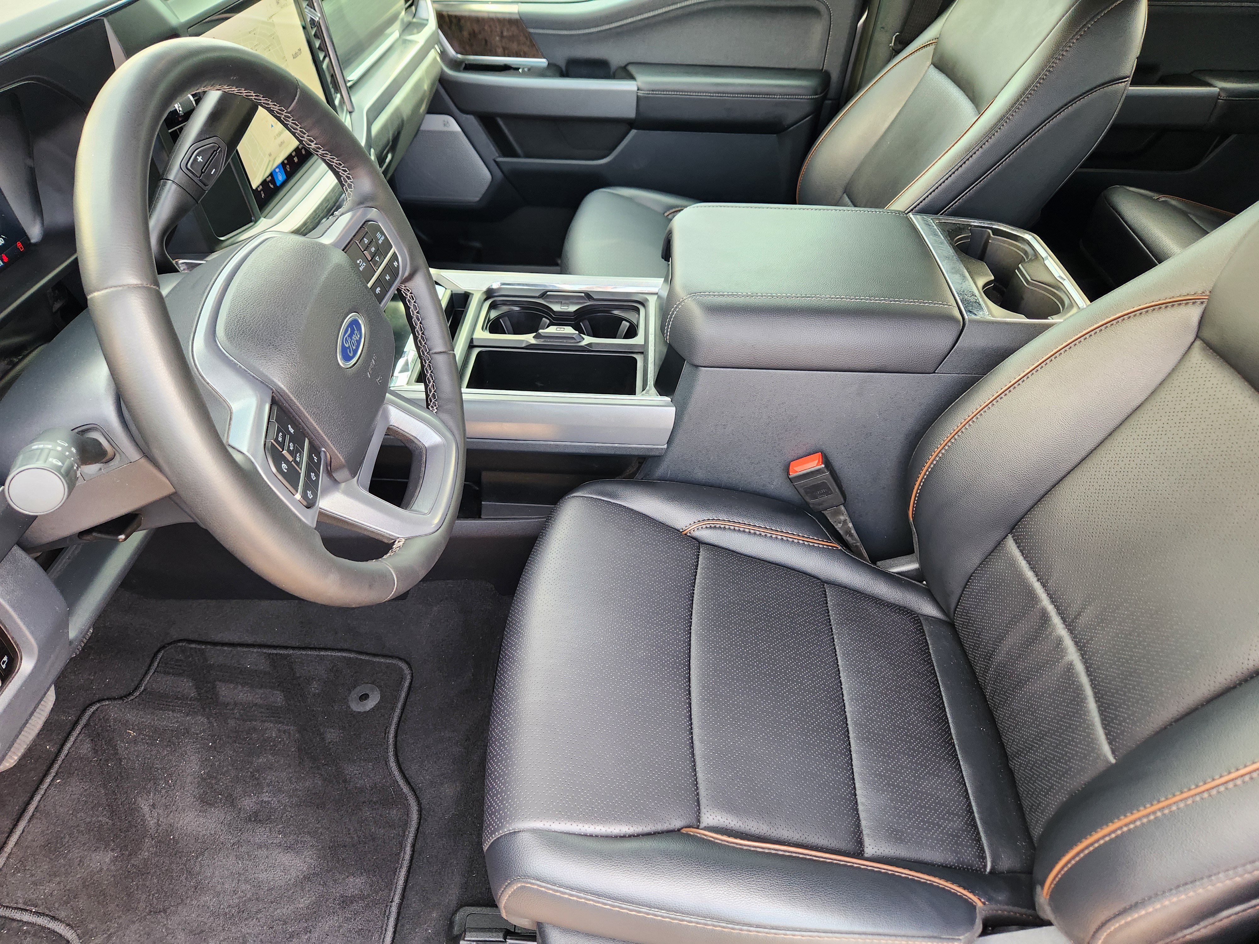Used 2025 Ford F350 Lariat w/ Chrome Package AWD/4WD image 9