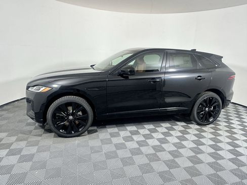 Used 2026 Jaguar F-PACE R-Dynamic S AWD/4WD image 2