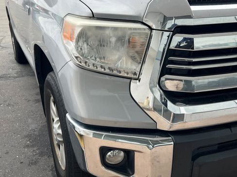 Used 2016 Toyota Tundra SR5 AWD/4WD image 14