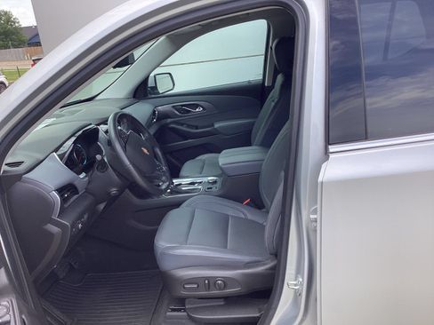 Used 2018 Chevrolet Traverse Premier AWD/4WD image 5