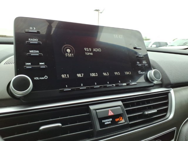 Used 2019 Honda Accord LX image 17