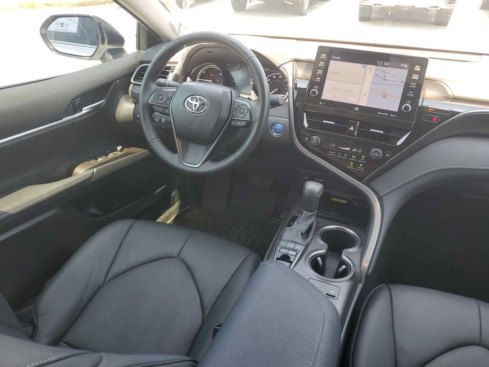Used 2024 Toyota Camry XSE w/ Navigation Package FWD image 20