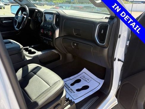 Used 2022 Chevrolet Silverado 1500 LTZ AWD/4WD image 37