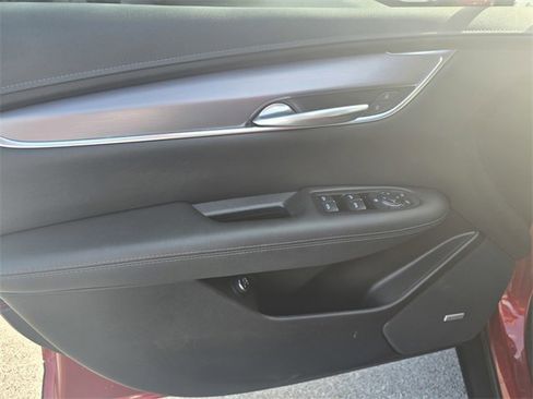 Used 2024 Cadillac XT5 Luxury image 21
