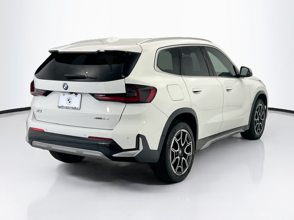 Used 2023 BMW X1 xDrive28i w/ Premium Package AWD/4WD image 5