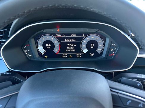 New 2025 Audi Q3 2.0T Premium image 24