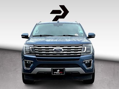Used 2019 Ford Expedition Max Limited w/ Driver Assistance Package RWD image 3