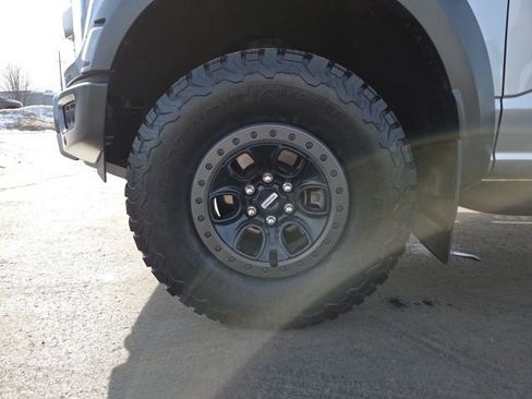 Used 2023 Ford F150 Raptor w/ Raptor Carbon Fiber Package image 32