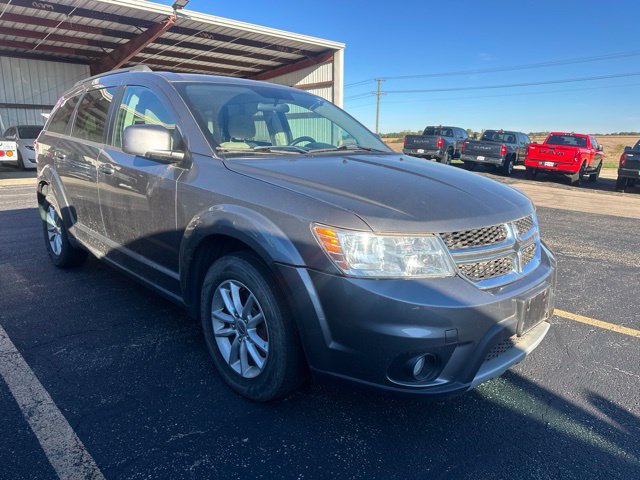 Used 2013 Dodge Journey SXT w/ Flexible Seating Group FWD image 2