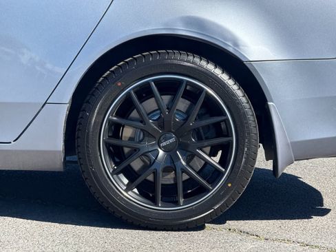 Used 2012 Acura TL FWD image 23