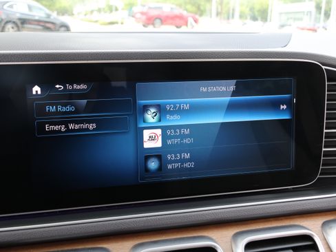 Used 2020 Mercedes-Benz GLE 350 4MATIC image 21