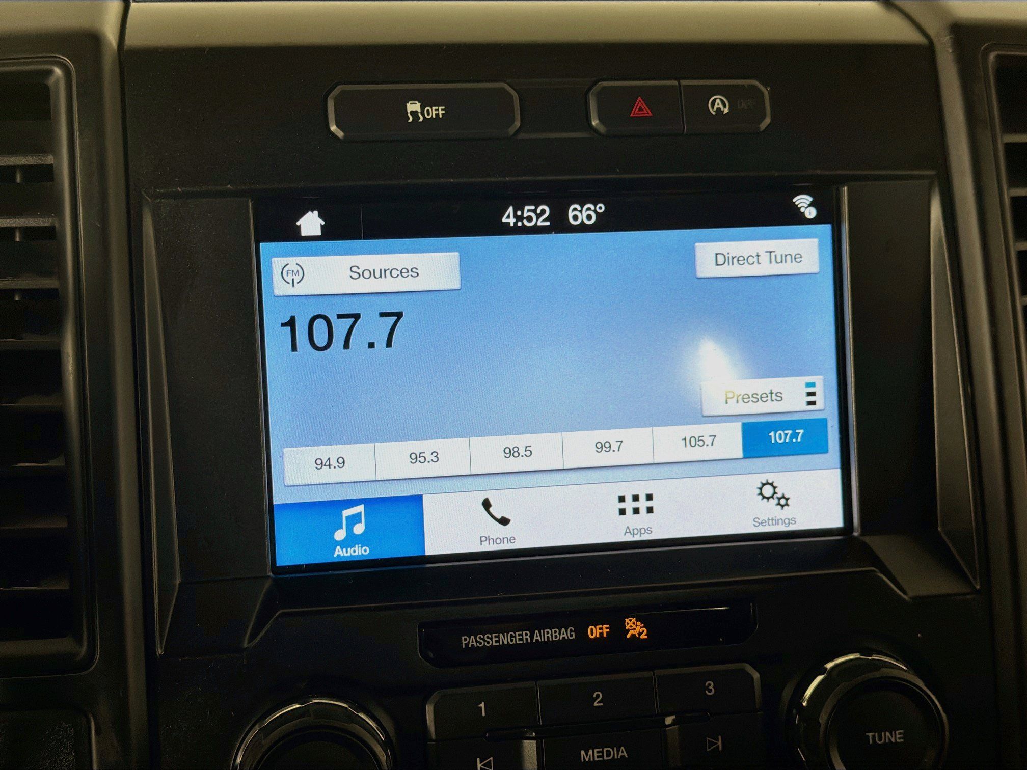 Used 2018 Ford F150 XL w/ Equipment Group 101A Mid RWD image 19