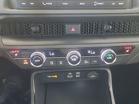 Certified 2025 Honda CR-V EX image 30