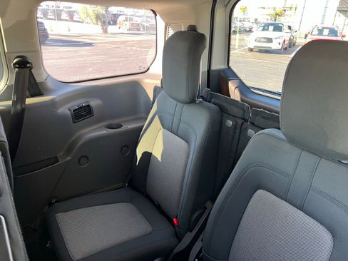 Used 2020 Ford Transit Connect XL image 37
