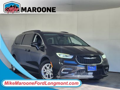 Used 2022 Chrysler Pacifica Touring-L