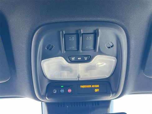 Used 2024 GMC Canyon AT4X image 39