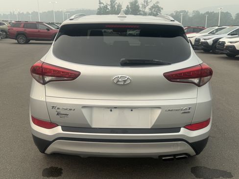 Used 2017 Hyundai Tucson Limited AWD/4WD image 4