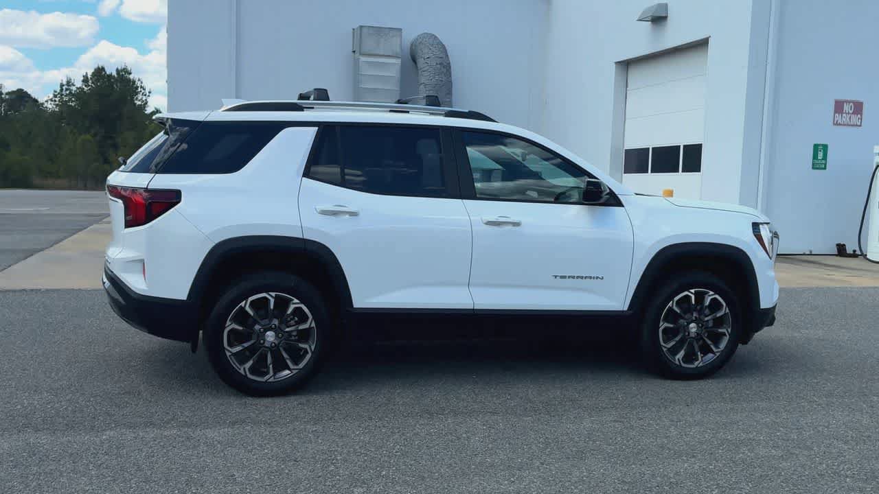 New 2026 GMC Terrain Elevation w/ Elevation Premium Package FWD image 9