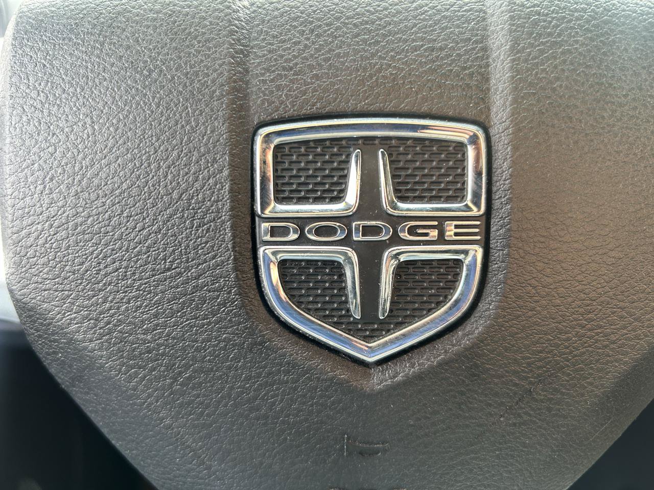 Used 2019 Dodge Grand Caravan GT FWD image 19
