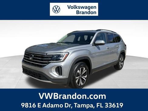 New 2026 Volkswagen Atlas SE FWD image 1