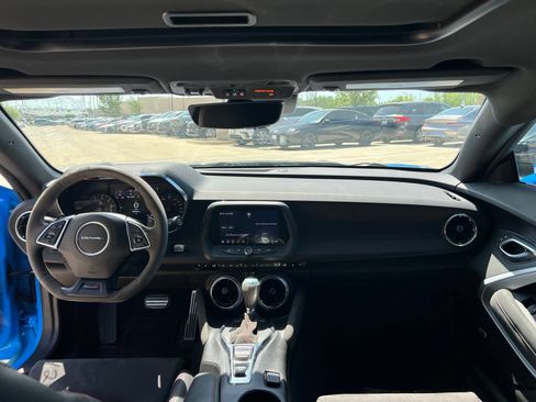 Used 2022 Chevrolet Camaro ZL1 RWD image 21