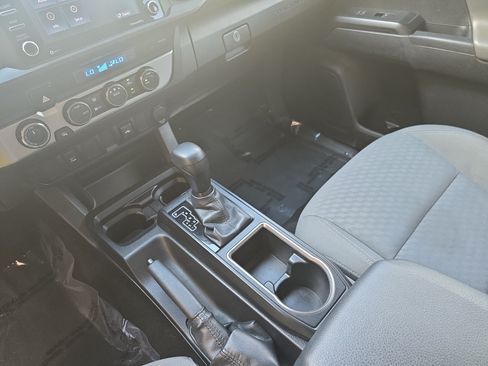 Used 2023 Toyota Tacoma SR AWD/4WD image 23