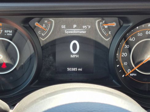 Used 2024 Jeep Wrangler Unlimited Sport AWD/4WD image 20