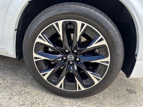 Used 2024 MAZDA CX-90 3.3 Turbo S w/ Premium Package image 4