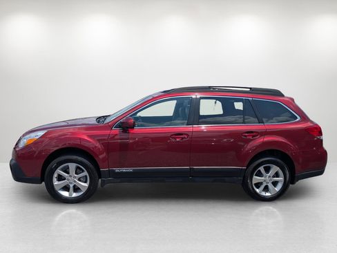 Used 2014 Subaru Outback 2.5i Limited w/ Moonroof Package image 8