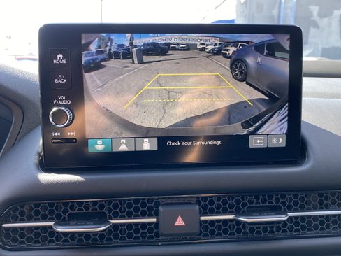 Used 2024 Honda HR-V EX-L image 18