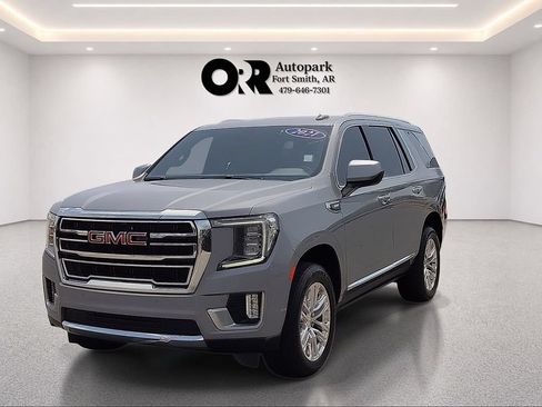 Used 2021 GMC Yukon SLT RWD image 2