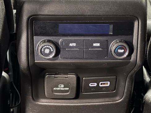 Used 2020 GMC Acadia SLE w/ Driver Convenience Package image 25