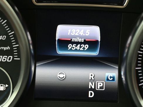 Used 2018 Mercedes-Benz GLS 550 4MATIC image 18